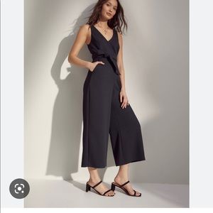 Aritzia Wilfred Tie Front Cropped Wide Leg Jumpsuit